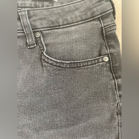 NOT FOR SALE - Picture 3 of 5